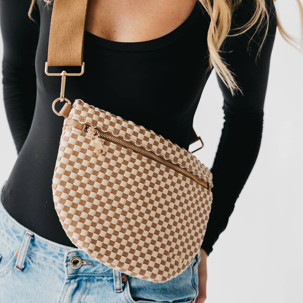 Westlyn Woven Bum Bag: Checkered Tan