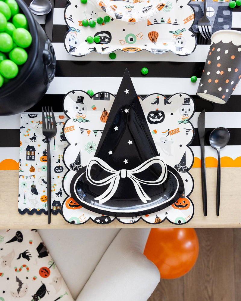 TTS1238 - Tricks & Treats Dinner Napkin