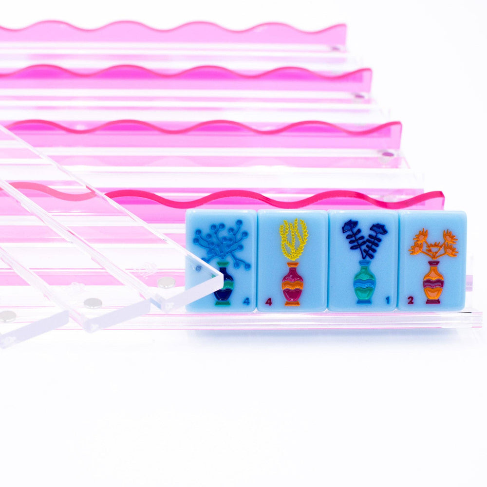 Wavy Acrylic Mahjong Racks | Many Colors | Magnetic Pushers: Multicolor