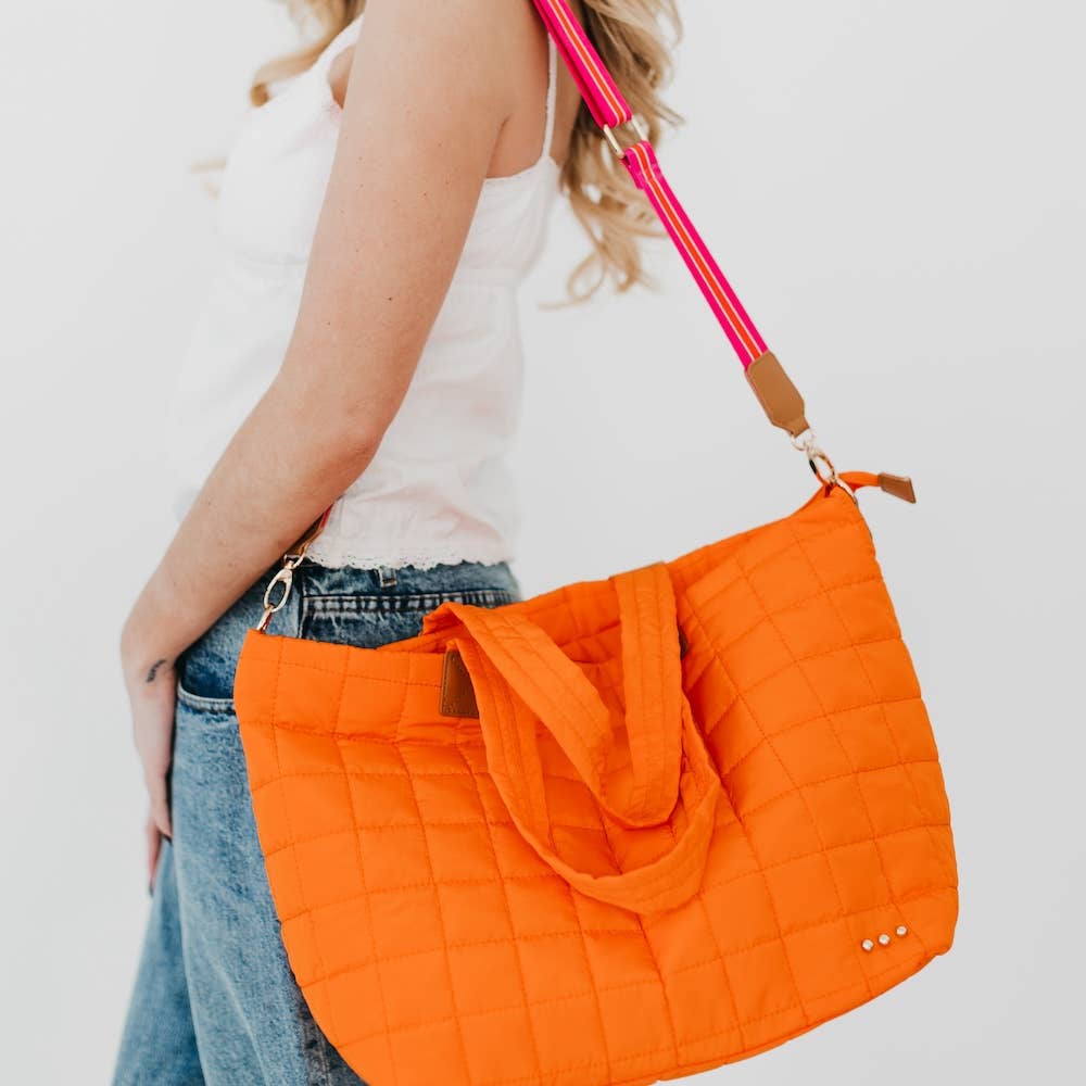Day Dreamer Quilted Tote Bag: Blue